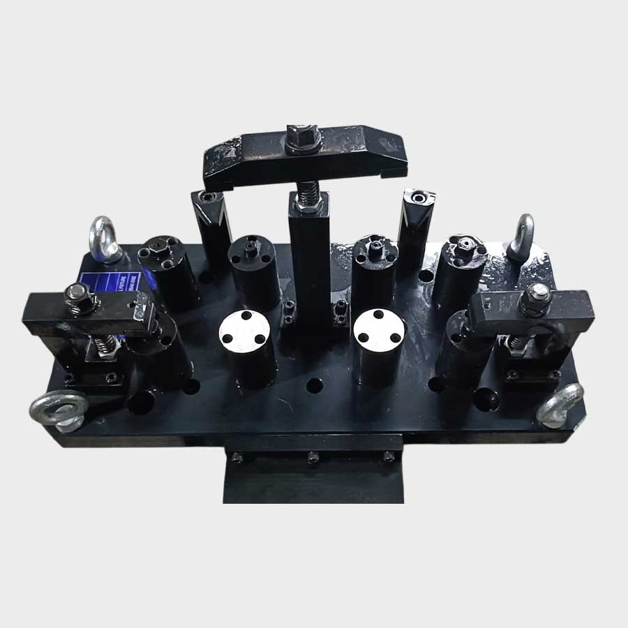 Mechanical Fixture For Cylinder Head